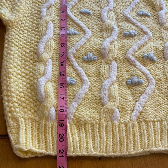 Women’s Hand Knitted Acrylic Sweater Feminine Pastel Vintage S-M Evian II - Picture 12 of 16